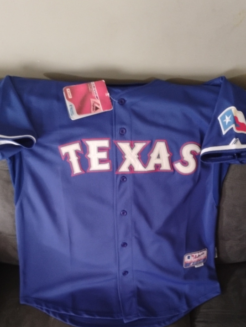 Texas Rangers Jersey - Picture 9 of 9